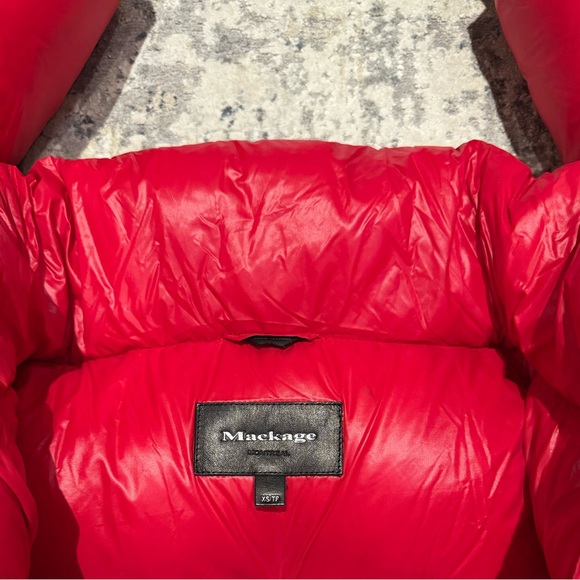 Mackage Jacket - Picture 3 of 4